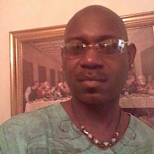 Meet your Posher, Derick